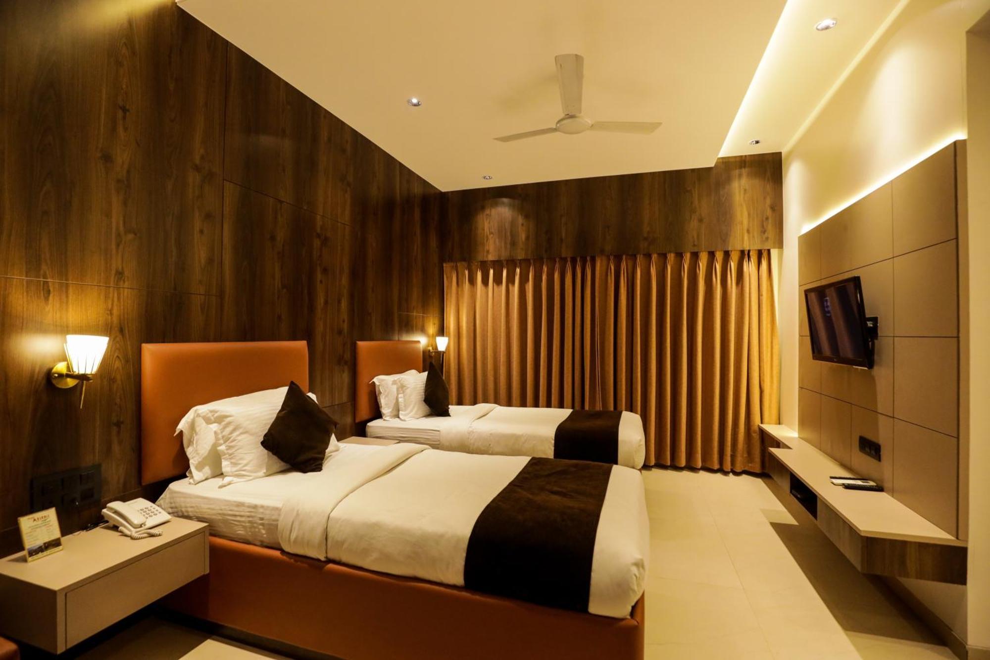 Hotel Atithi, Aurangabad エクステリア 写真